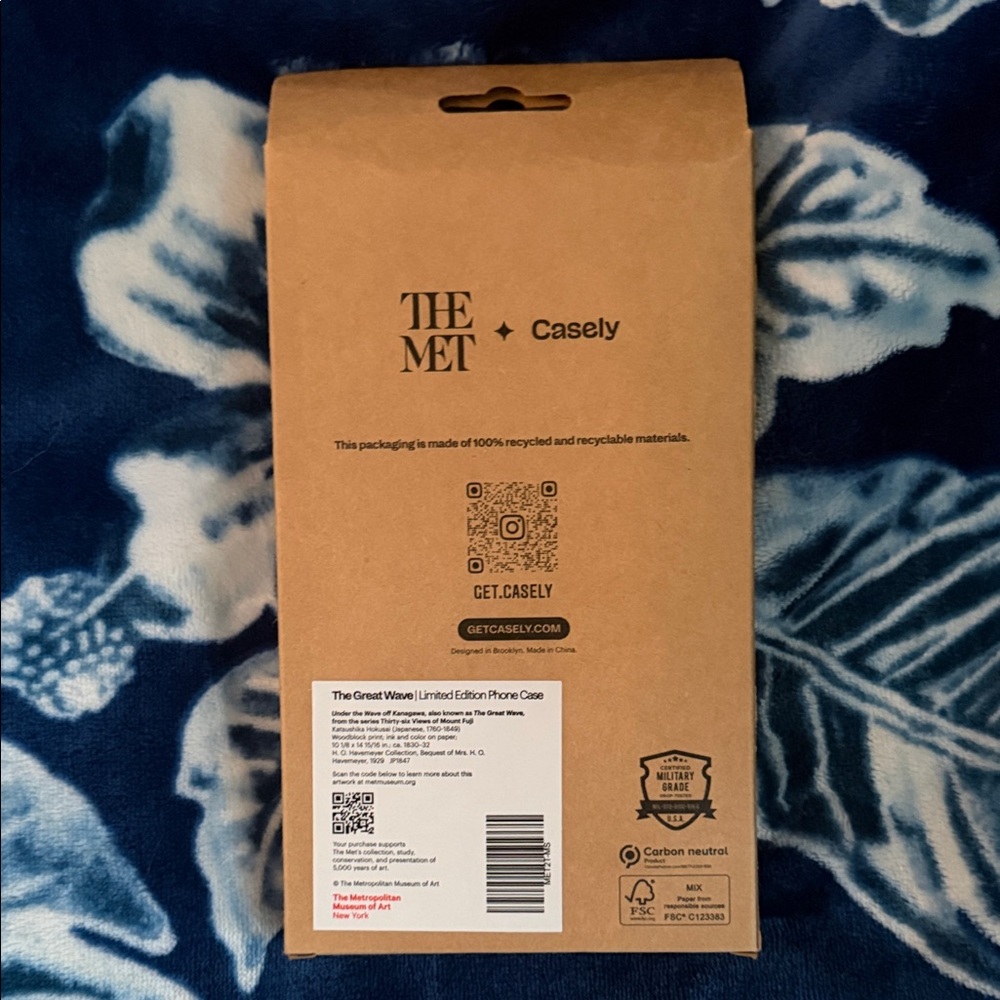 Casely Classic iPhone 13 Pro Max Case - Picture 2 of 7